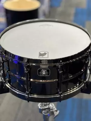 Ludwig 6.5 x 14 Universal Brass Snare 2